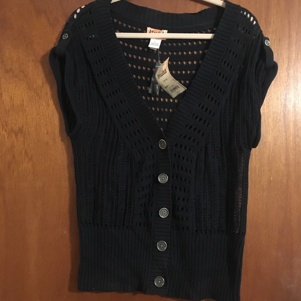 NWT Mudd Short Sleeve Crochet Button Down Sweater